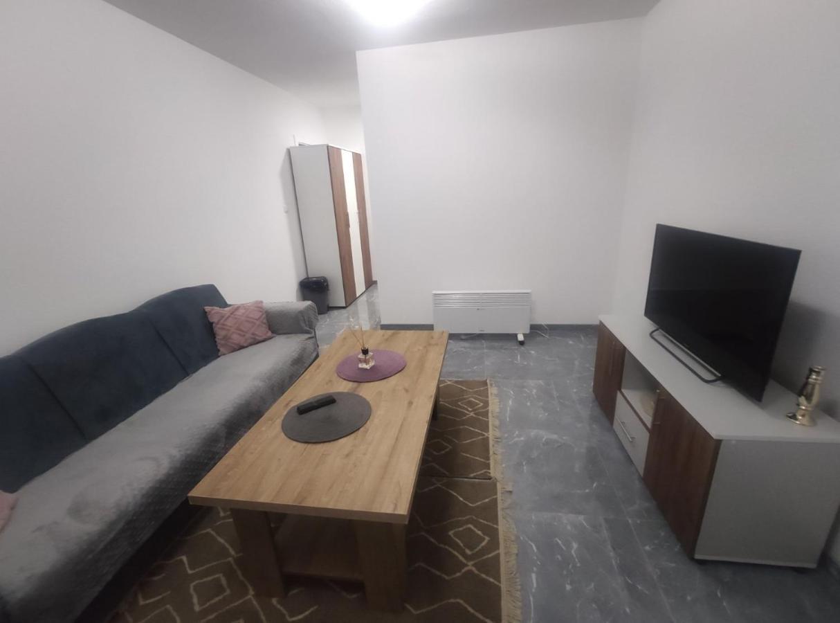 Neer Apartment Zivinice Exterior photo